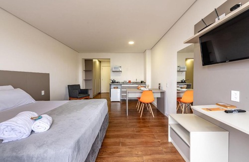 Jardim Chacara Inglesa Apartment | Apartamento Premium | Complexo Hoteleiro c/Piscina, Academia, Ar e Wi-Fi | Ao Lado da Anchieta - Da Capital ao Litoral