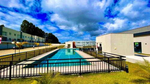 Candeias Apartment | Apartamento em Condomínio Clube Completo com Piscina