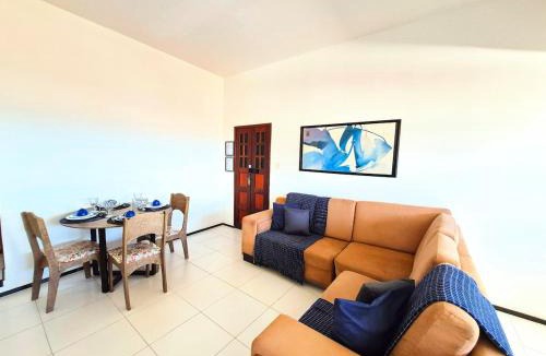 Teixeira de Freitas Apartment | Apartamento com varanda e VISTA para RUA, TV e 2 suítes