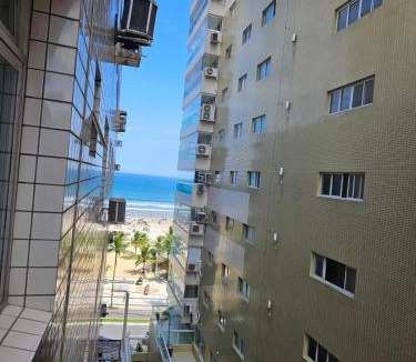 Canto do Forte Apartment | Apartamento Classe A