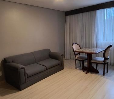Atiradores Apartment | Apartamento de um quarto em região central de Joinville!