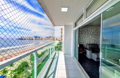 Pitangueiras Apartment | Apartamento frente mar Guarujá Pitangueiras pé na areia