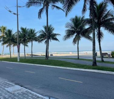 Jardim Imperador Apartment | Apartamento grande frente mar