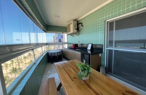 Guilhermina Apartment | Apartamento Guilhermina de frente para o mar