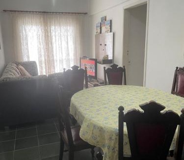 Vila Julia Apartment | Apartamento inteiro no Guarujá