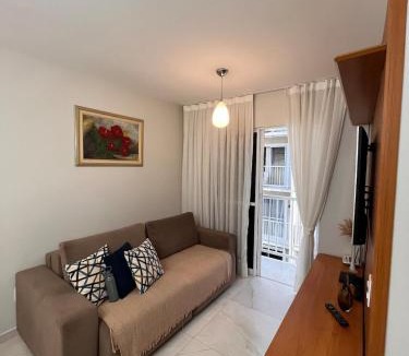 Fatima Apartment | Apartamento Moderno & Mobiliado - Próximo ao Aeroporto, Condomínio Village Natureza