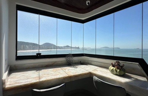 Asturias Apartment | Apartamento moderno, frente para o mar com piscina