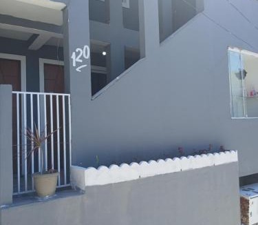 Vargem do Bom Jesus Apartment | Apartamento na entrada dos ingleses