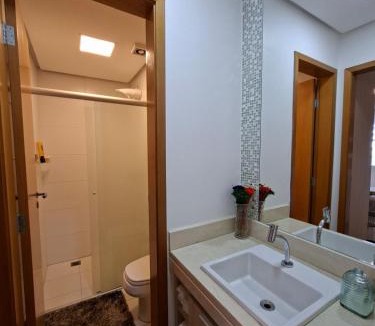 Marista Apartment | Apartamento Redwood - 4 pessoas qto e varanda