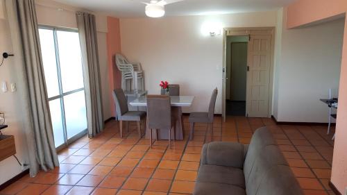 Ilheus Apartment | Apartamento Renoir, único por andar, 2 vagas de garagem e piscina - Centro, próximo ao Food Park
