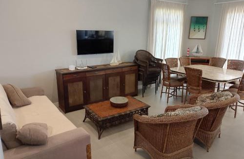 Bombas Apartment | Apartamento Triplex Pé na Areia - Bombinhas