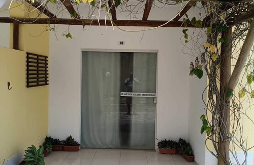 Porto Seguro Apartment | Apartment in a prime location on Coroa Vermelha beach, in a gated community.