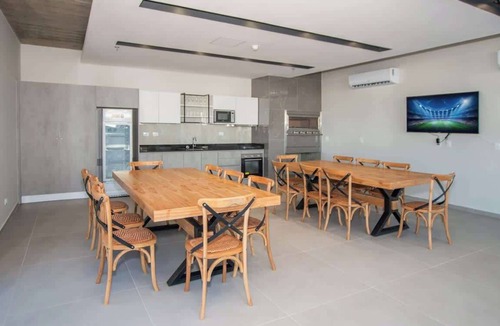 Asuncion Apartment | Apartment Near Malls with Pool, Gym, Cinema&WiFi