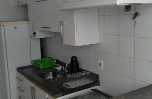 Praia do Morro Apartment | Apartment on Morro Beach in a building facing the sea.