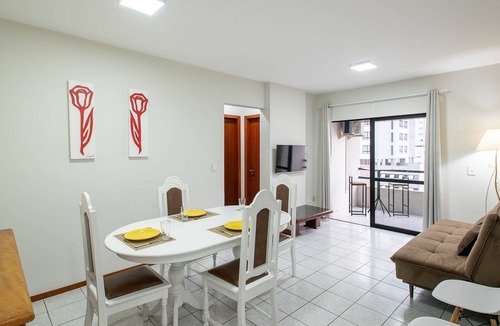 Centro Apartment | Apartment w/Barbecue 350m From the Beach Ilh0503