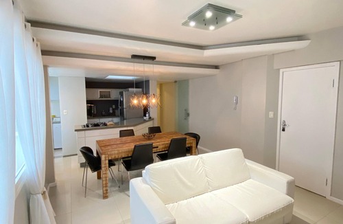 Centro Apartment | Apartment with Ocean View on Avenida Atlântica