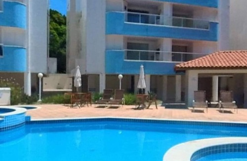 Praia da Enseada Apartment | Apt Condominium in Enseada, Air cond, swimming pool, 100 m from the sea