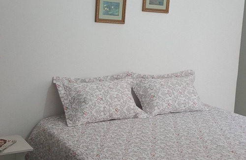 Jardim Vitoria Apartment | Apt on Enseada beach, 1 block from the beach and the best leisure options