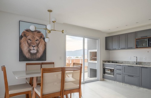 Canto Grande Apartment | Apt w/Pool & BBQ in Bombinhas Rna0303