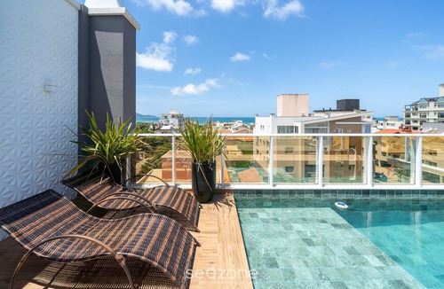 Canto Grande Apartment | Apt w/Pool & BBQ in Bombinhas Rna0303