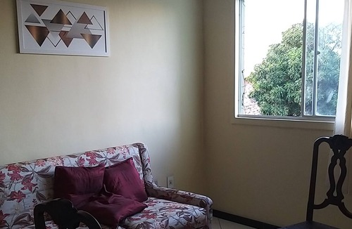 Pereira Lobo Apartment | Apt⁰ 1 double bed, 2 bunk beds 1 single bed, 25 'Praia Atalaia, 20' Shopping malls