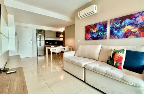 Matriz Apartment | Apto 2 quartos e 2 banheiros no Batel, 25º andar com lava e seca