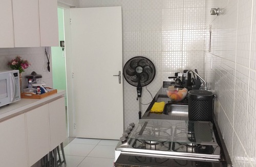 Vila Julia Apartment | APTO 250 METROS BEACH OF ENSEADA, RENOVATED, AIR COND, CLOTHES AND BED AND BATH, GORGEOUS