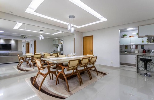West Sector Apartment | Apto com Varanda a 50m do Lago das Rosas