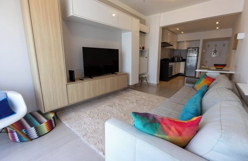 Aparecida Apartment | Apto confortável com linda vista frente para o mar