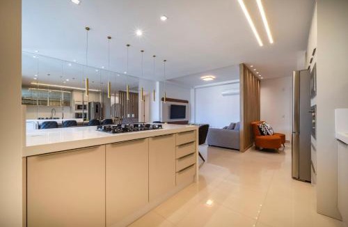 Castelo Branco Apartment | Apto de alto padrão a 450m da praia JM7729