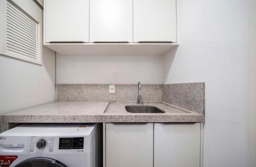 Castelo Branco Apartment | Apto de alto padrão a 450m da praia JM7729