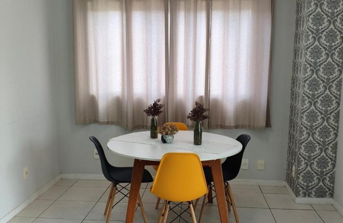 Velha Apartment | Apto fundos da vila germânica, 2 suites (301 vila)
