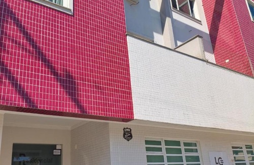Velha Apartment | Apto fundos da vila germânica, 2 suites (301 vila)