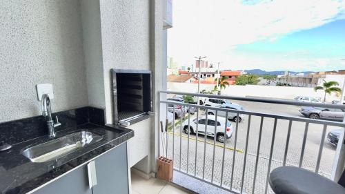 Itacolomi Apartment | Apto Home Club 500m Praia Picarras 20min Beto Carrero - ANG204C