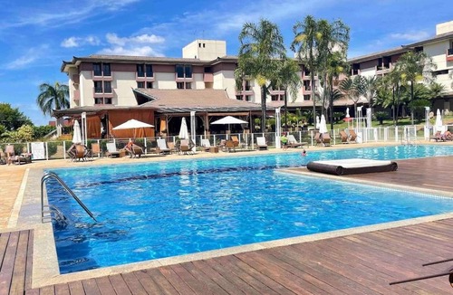 Smin House | Apto JOAN MIRÓ Se sinta dentro de uma obra de arte 5 min da Esplanada dos Ministérios Condomínio LIFE RESORT Cortesia a caixa de mimos no dia do seu checkin