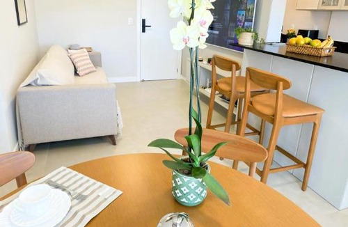 Nacoes Apartment | Apto Novo - Para até 4 Pessoas - Ideal para Casais