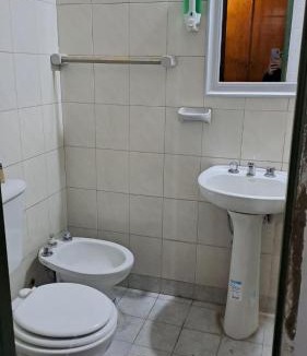 Catamarca Apartment | Alquiler Dpto por dia-Catamarca, Zona Centro, PLANTA BAJA, A UNA CUADRA DE LA TERMINAL, COCHERA TECHADA
