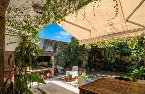 Villa Ballester House | Large Families · in Villa Ballester · Northern Greater Buenos Aires