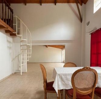 Pueblo Esther Apartment | Arcadia entre cipreses