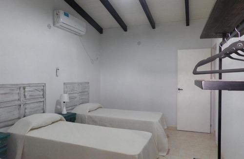 Esquina Hotel | ARE PORA
