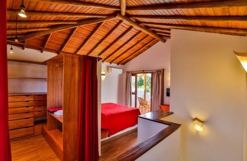 Arraial d'Ajuda House | Arraial d Ajuda Casa com Piscina dos sonhos e jardim tropical a 5min da praia da Pitinga