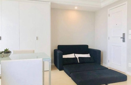 Barra da Tijuca Apartment | Beach Access | Ocean View | Swimming Pool | Kitchen | Parking | WiFi | Comfort