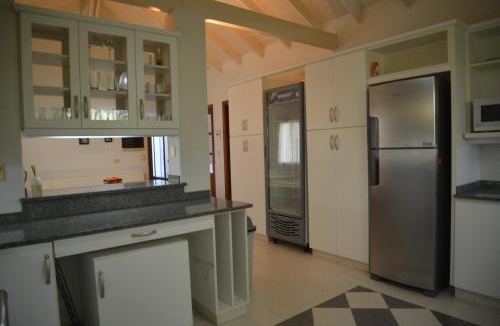 Miramar House | Beach House AP