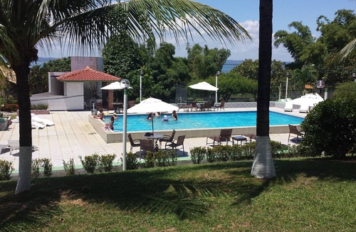 Itaparica House | Beach house, gated community, beach access, sleeps 15 people.
