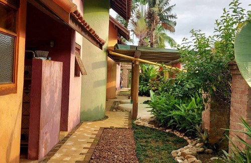 Morada da Praia House | Beach house in Boraceia within the Morada da Praia condominium. Complete structure