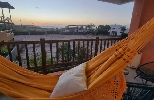 Sao Miguel de Touros Ski Chalet | Beachfront house with sunset views