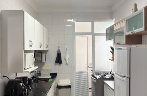 Pitangueiras Apartment | Beachfront Apartment in Guarujá with Beach Service - Pitangueiras Beach