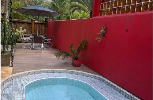 Itamambuca House | Beachfront house with pool, sauna, barbecue, 1 minute from the sand.