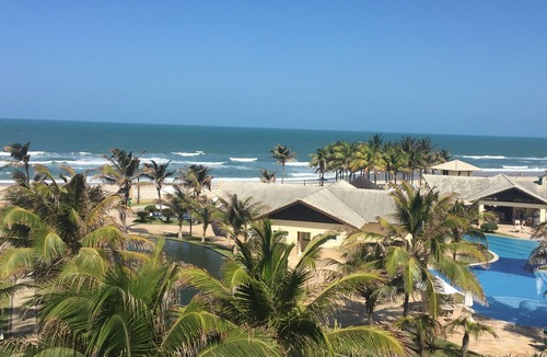 Porto das Dunas Apartment | Beachfront duplex 2km from Beach Park in the most complete condominium in Porto das Dunas.