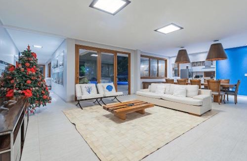Tamandare House | Beachfront Mansion in Carneiros by Carpediem